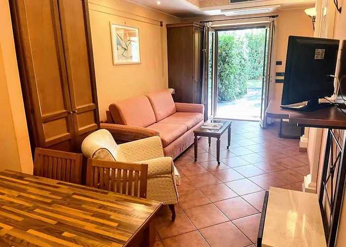 Near Marco Simone Golf & Rome, Cleaning Included *