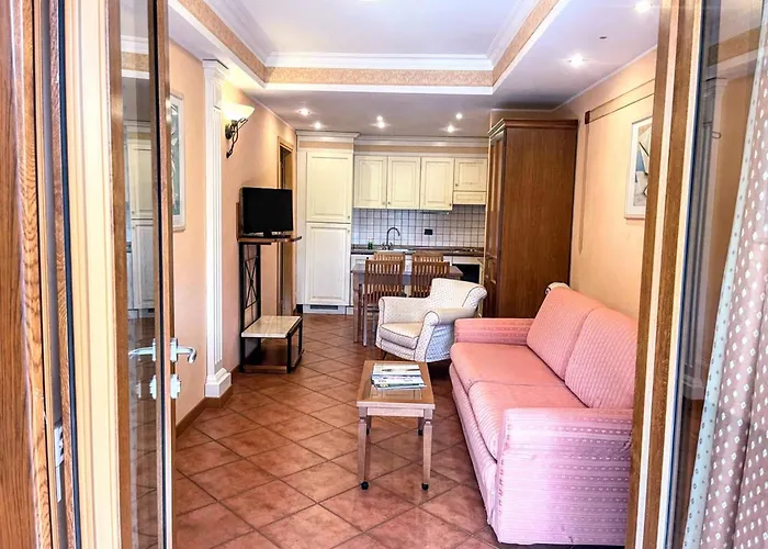 Near Marco Simone Golf & Rome, Cleaning Included Rom