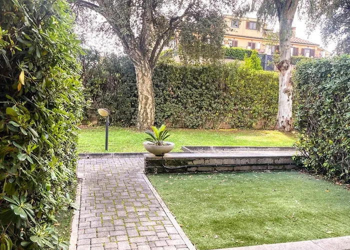 Apartment Near Marco Simone Golf & Rome, Cleaning Included *